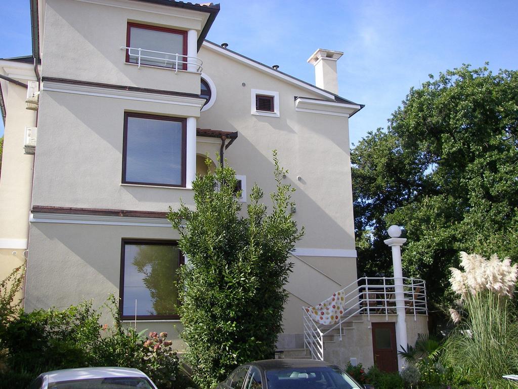 Apartments Premantura Quarto foto